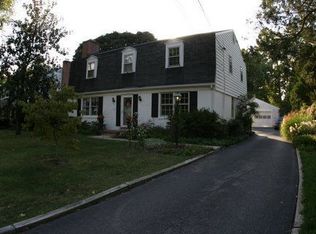 7916 Ruxway Rd, Towson, MD 21204