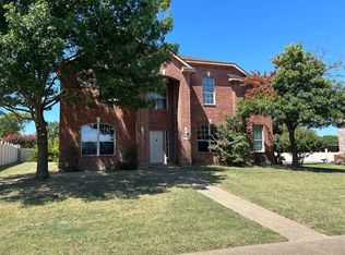 1303 Falcon Holw, Cedar Hill, TX 75104