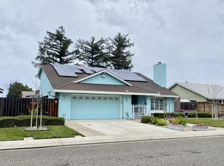 7505 Vixen Ct, Hughson, CA 95326