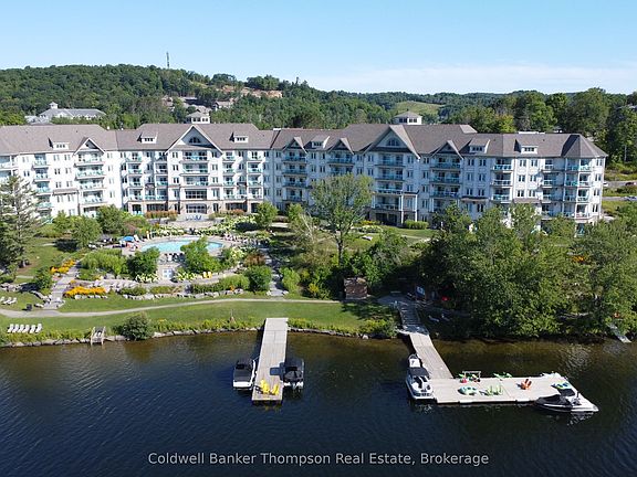 2nd image of 25 Pen Lake Point Rd #403
