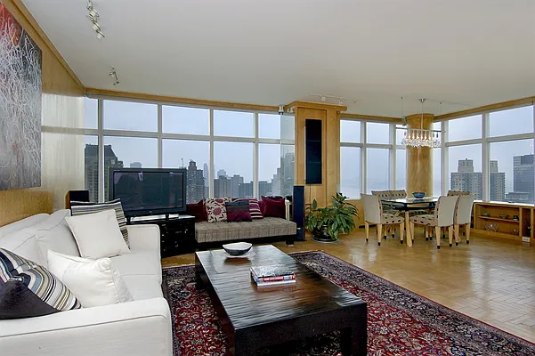 Sold by Corcoran | media 17