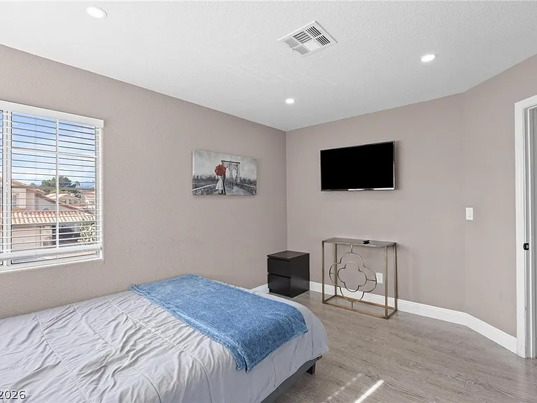 3402 Classic Bay Ln — Photo 23