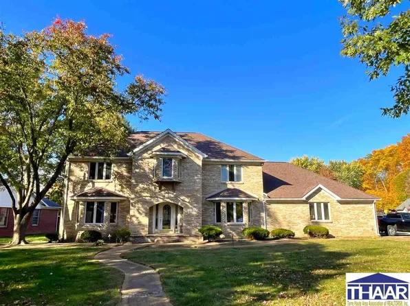 4780 Woodshire Dr, Terre Haute, IN 47803