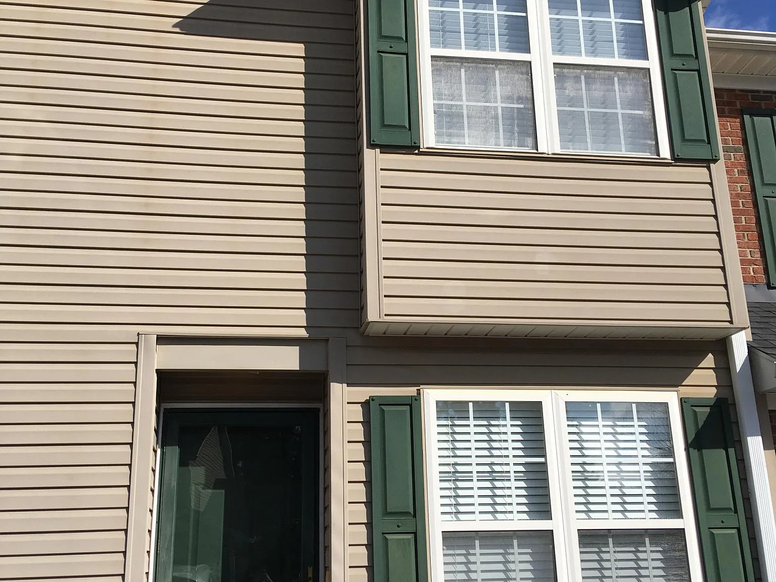 419 E Butler Rd — Photo 2