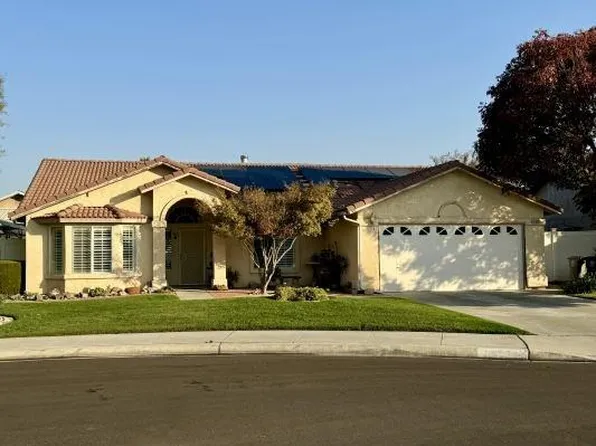14326 W G St, Kerman, CA 93630