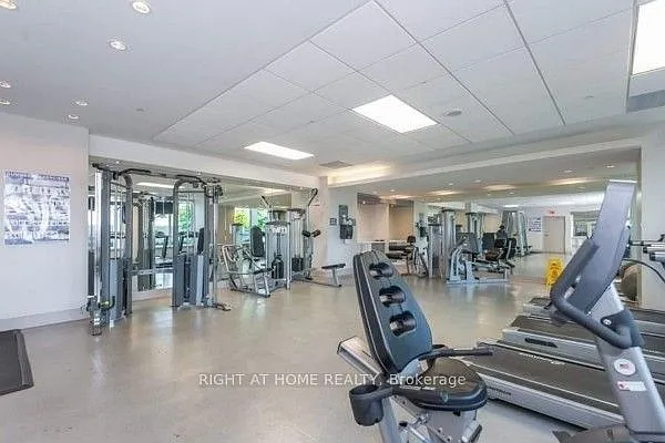 7165 N Yonge St E #1901 — Photo 3