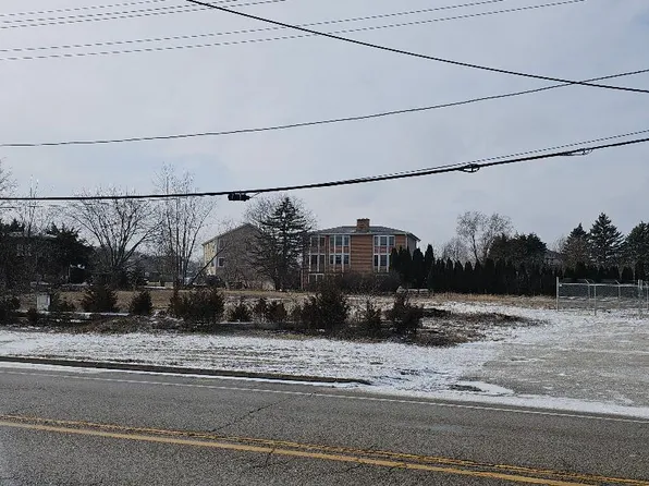 35110 N Wilson Rd, Ingleside, IL 60041