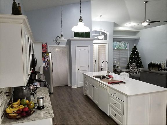 5th image of 2739 Kissimmee Bay Cir