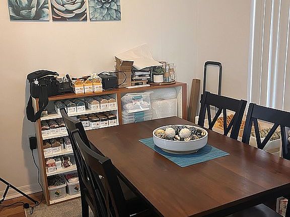 3rd image of 15102 Glenmoor Dr #15102