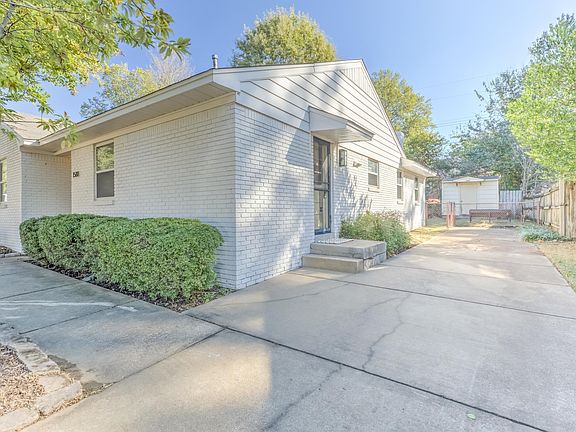 2nd image of 1588 Estate Dr