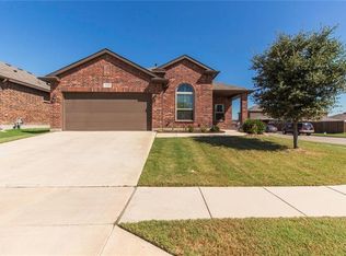 1745 Kachina Lodge Rd, Fort Worth, TX 76131