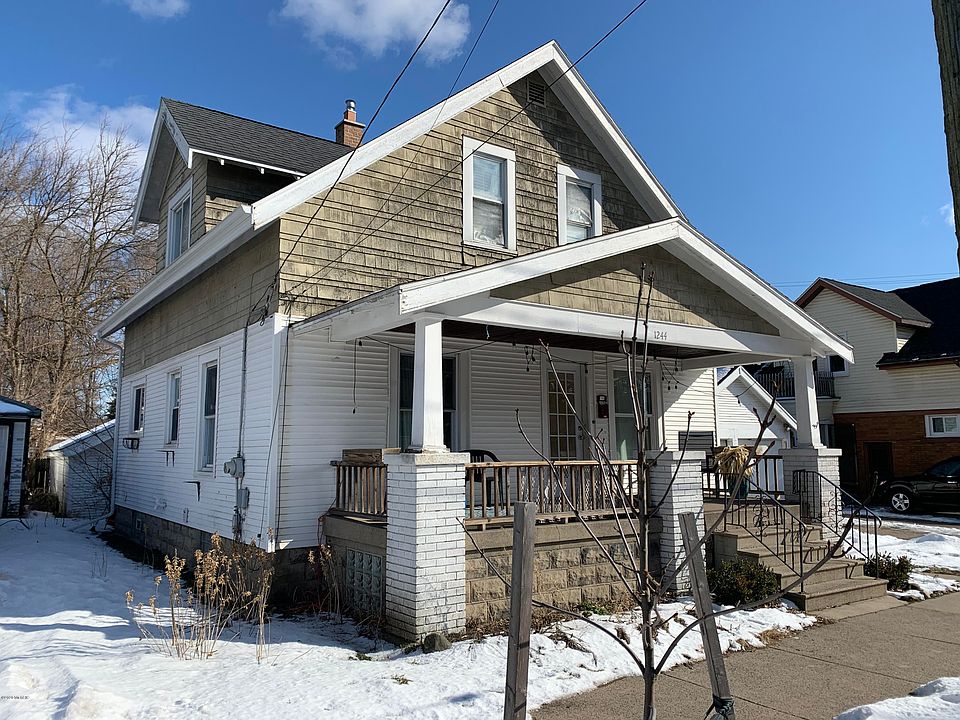 1st image of 1244 Powers Ave NW