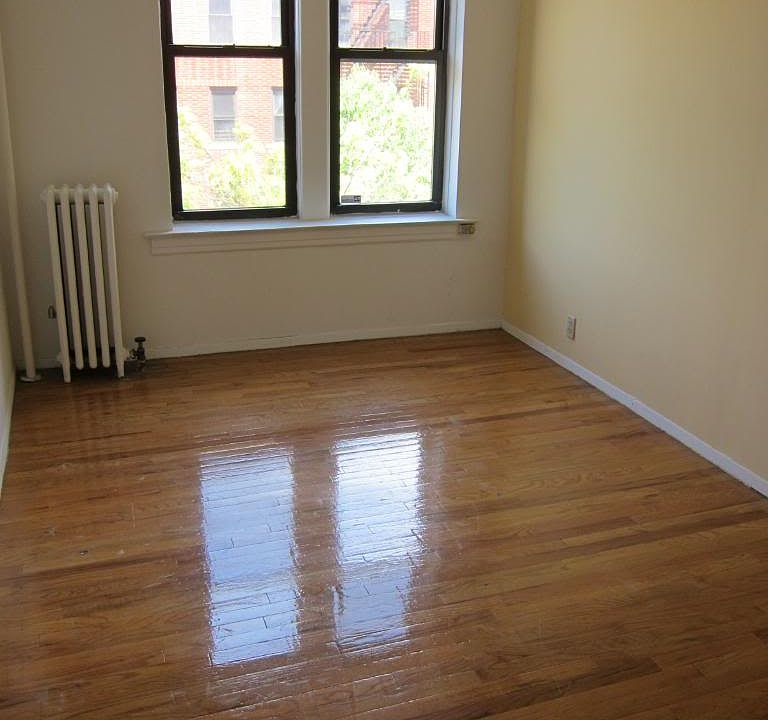 2nd image of 4837 45th St APT 1