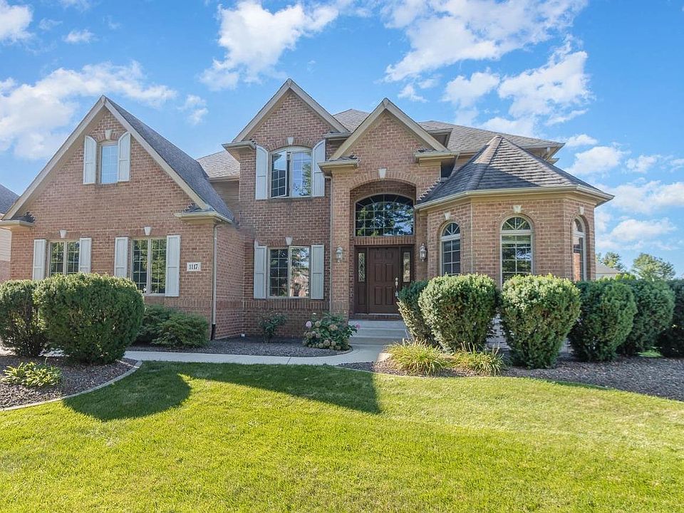 1117 E Cambridge Dr, Schererville, IN 46375 Zillow