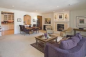 Living Room/Kitchen