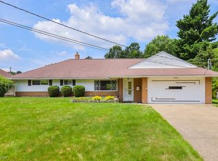 476 Karl Dr, Richmond Heights, OH