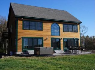 646 N Stark Hwy, Weare, NH 03281