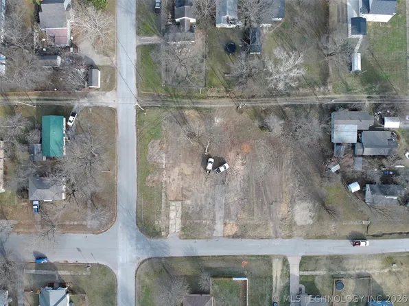 105 S D Ave, Cleveland, OK 74020