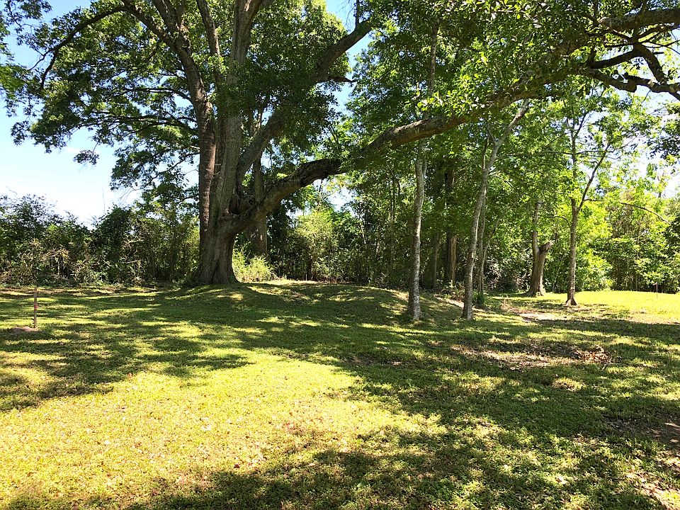 1st image of Waterway Dr #7