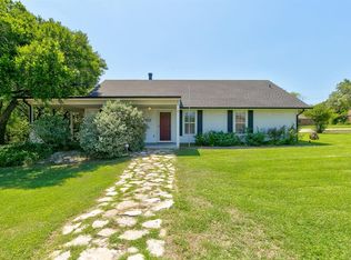1011 Bandera Trl, Granbury, TX 76048