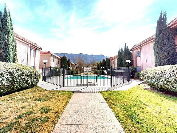 3rd image of 252 Shadow Mountain Dr APT D10