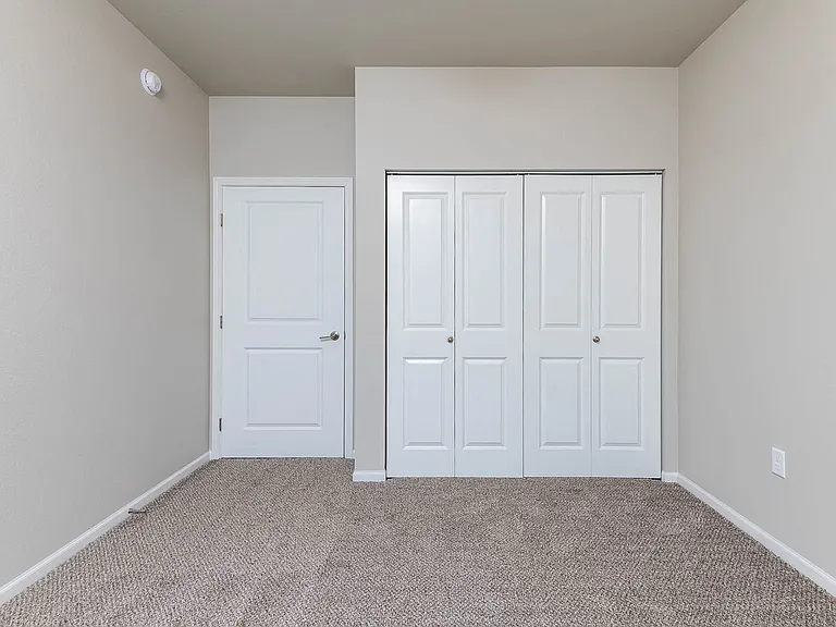 Port View Apartments | Bedroom 1