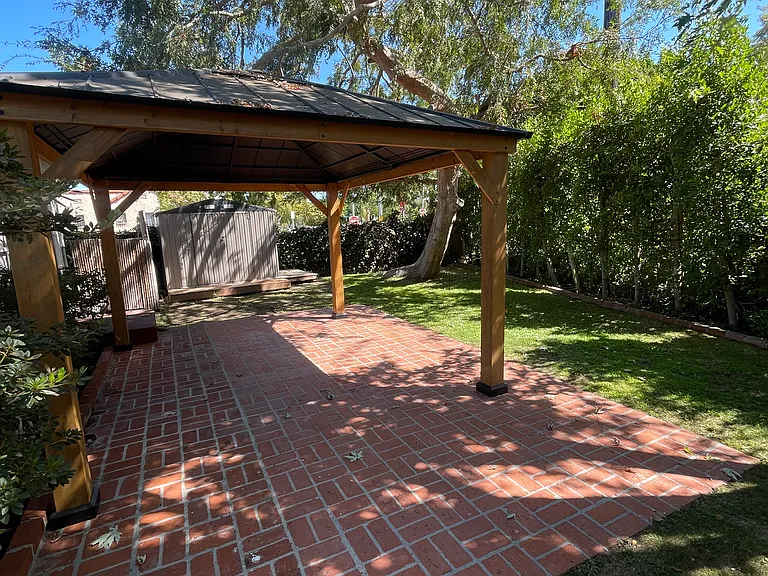 10159 Farragut Dr — Photo 5