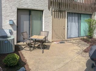 803 Stratford Dr APT 11, State College, PA 16801