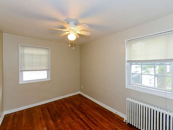 5th image of 61-25A 224th St #585