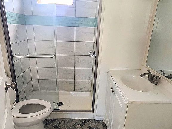 4th image of 15540 Allie St #62
