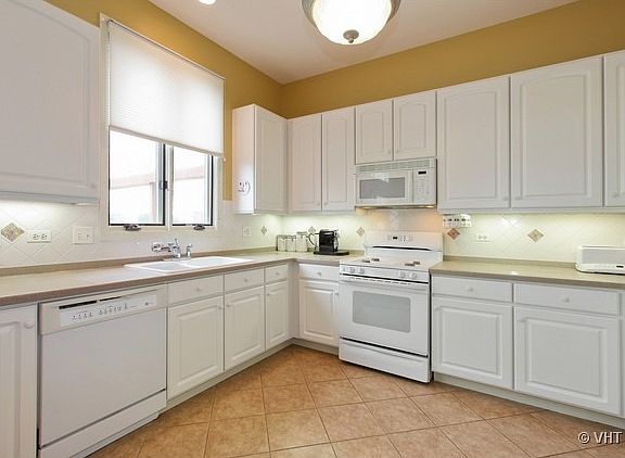 4th image of 5411 N Kildare Ave