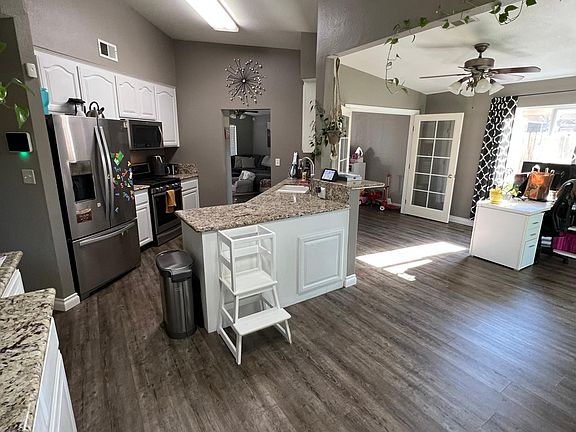 Kitchen and dining room
