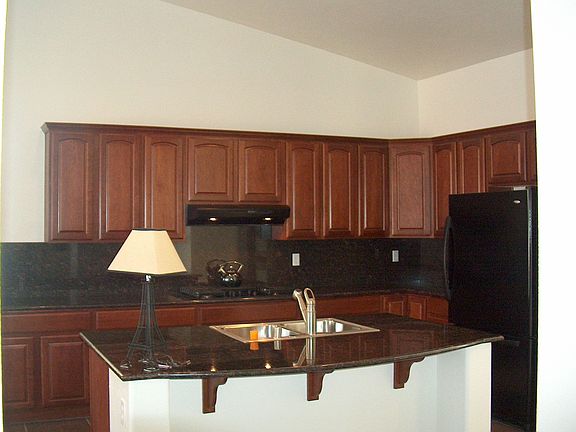 4th image of 8129 Hopscotch St