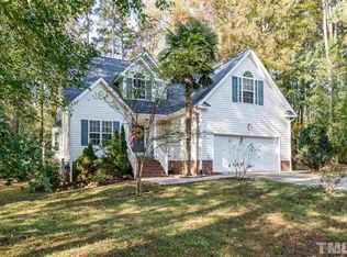102 Athol Ct, Clayton, NC 27527