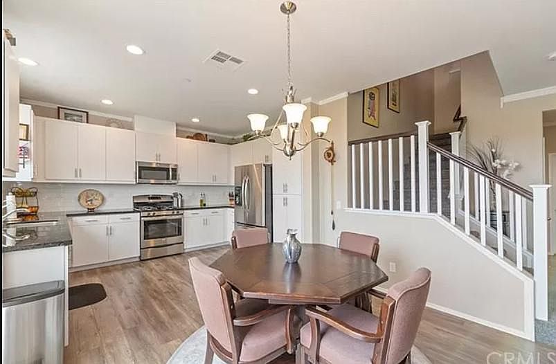 1st image of 27816 Avenida Avila