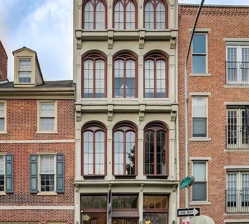 1st image of 225 Race St Unit 200