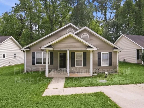 1826 Charnell Ln, Charlotte, NC 28216