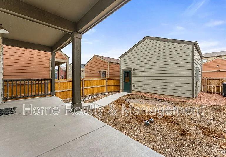 12760 Tamarac St — Photo 27