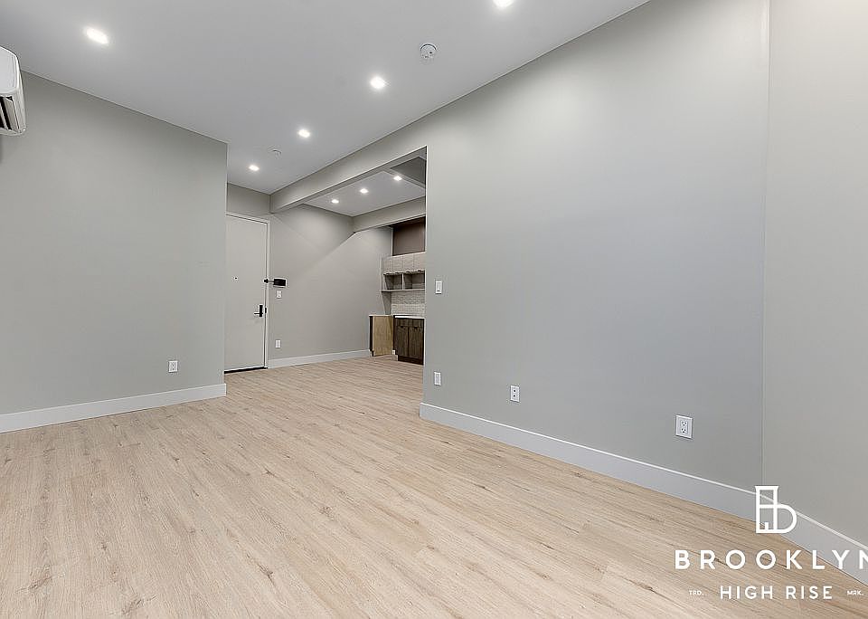 1st image of 345 E 26th St #2B