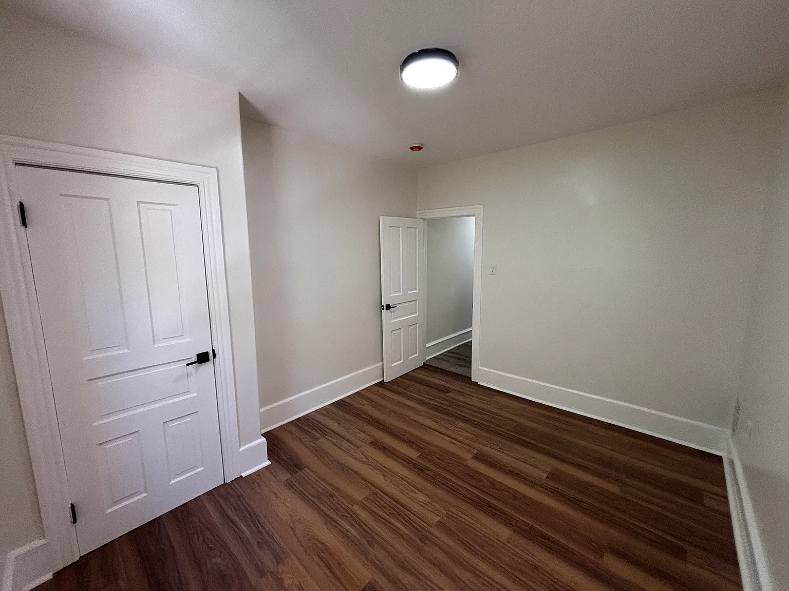 2 bed, $1,450 — Photo 4