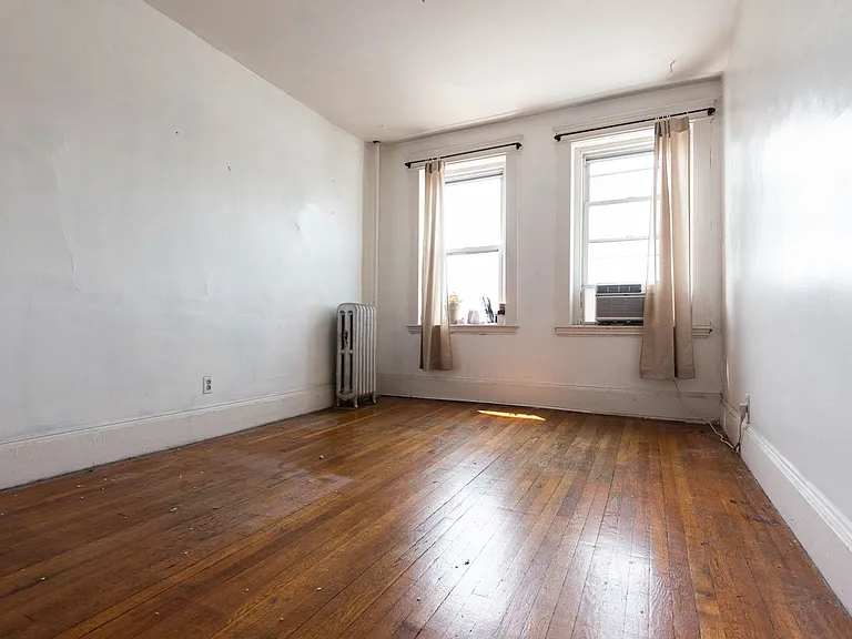 56 Brighton Ave #5 — Photo 1