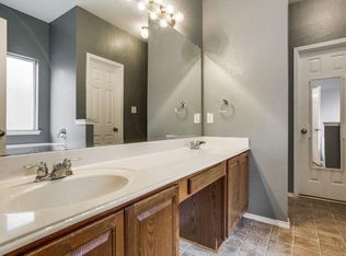 4821 Lemon Grove Dr, Fort Worth, TX 76135