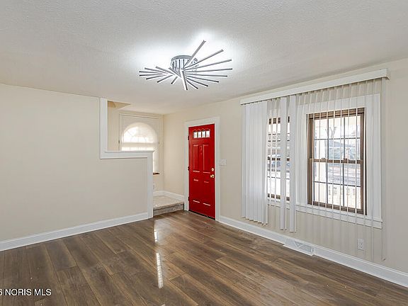 4th image of 5768 Steffens Ave