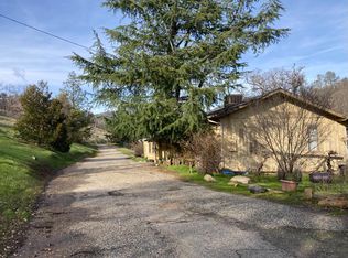 35515 McAllister Rd, Coarsegold, CA 93614