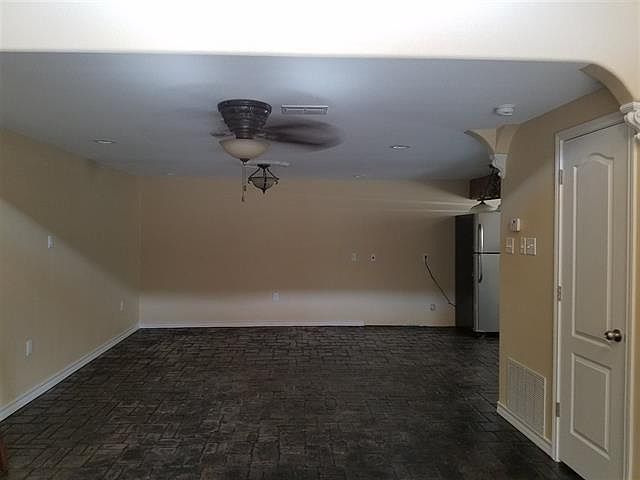 1st image of 919 Chihuahua St