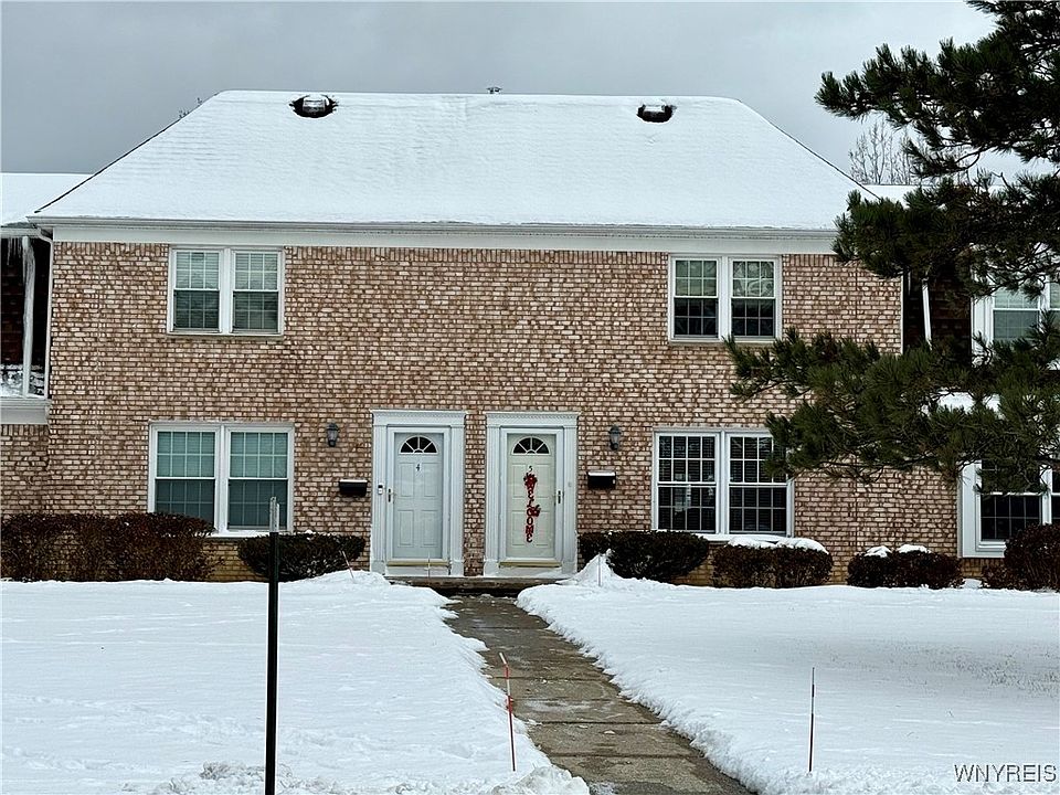 1st image of 90 Carriage Dr APT 5