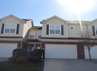 4051 Weston Pointe Dr, Zionsville, IN 46077