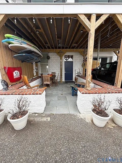 2 bed, 2.0 bath, 1517 sqft, $2,400 — Photo 3