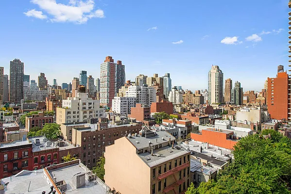 Sold by Keller Williams NYC | media 21