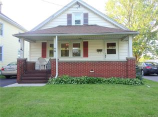 747 Walnut St, Lockport, NY 14094